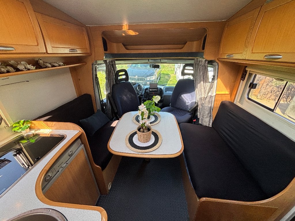 Leuke compacte MC Louis op Fiat Ducato basis 4 personen, Caravans en Kamperen, Standaard zit, Ringverwarming, Fiat, Fietsendrager