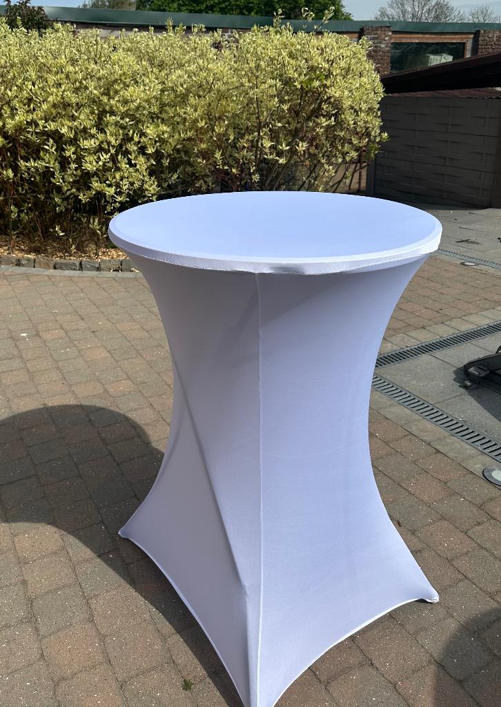 Table haute à louer, Maison & Meubles, Tables | Tables mange-debout, Comme neuf, Enlèvement