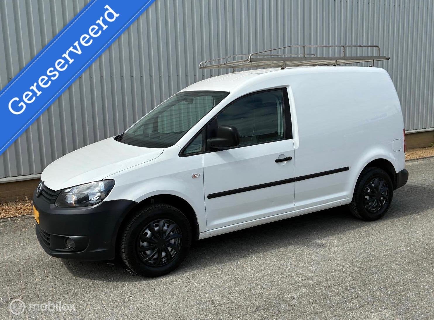 VW Caddy 1.6 TDI AIRCO NAP EURO 5 € 3999,- + 21% BTW / TAX, Auto's, Euro 5, Stof, Zwart, 4 cilinders