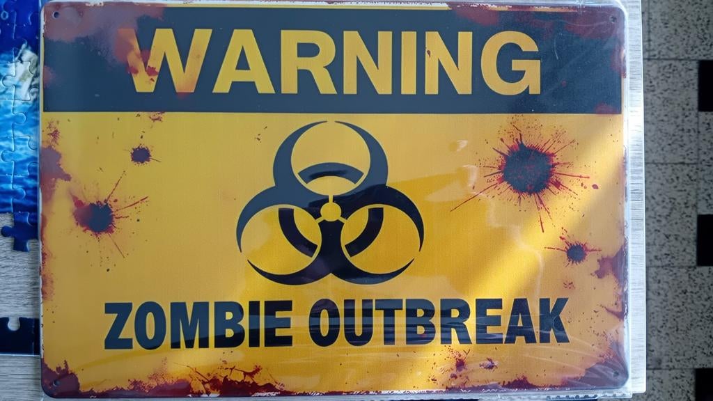 Warming zombie outbreak, Antiek en Kunst, Ophalen of Verzenden