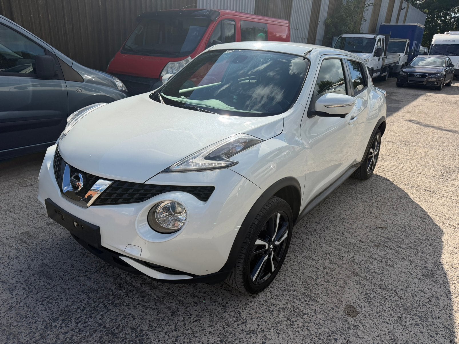 Nissan Juke 1.2 DIG-T 2WD N-Connecta, Autos, Achat, Euro 6, Entreprise, Boîte manuelle
