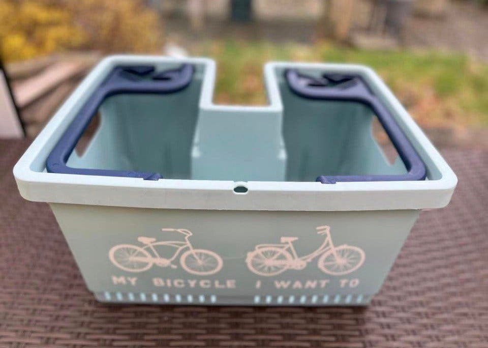 By Basket fietsmand . Zo goed als nieuw, Ophalen of Verzenden, Zo goed als nieuw