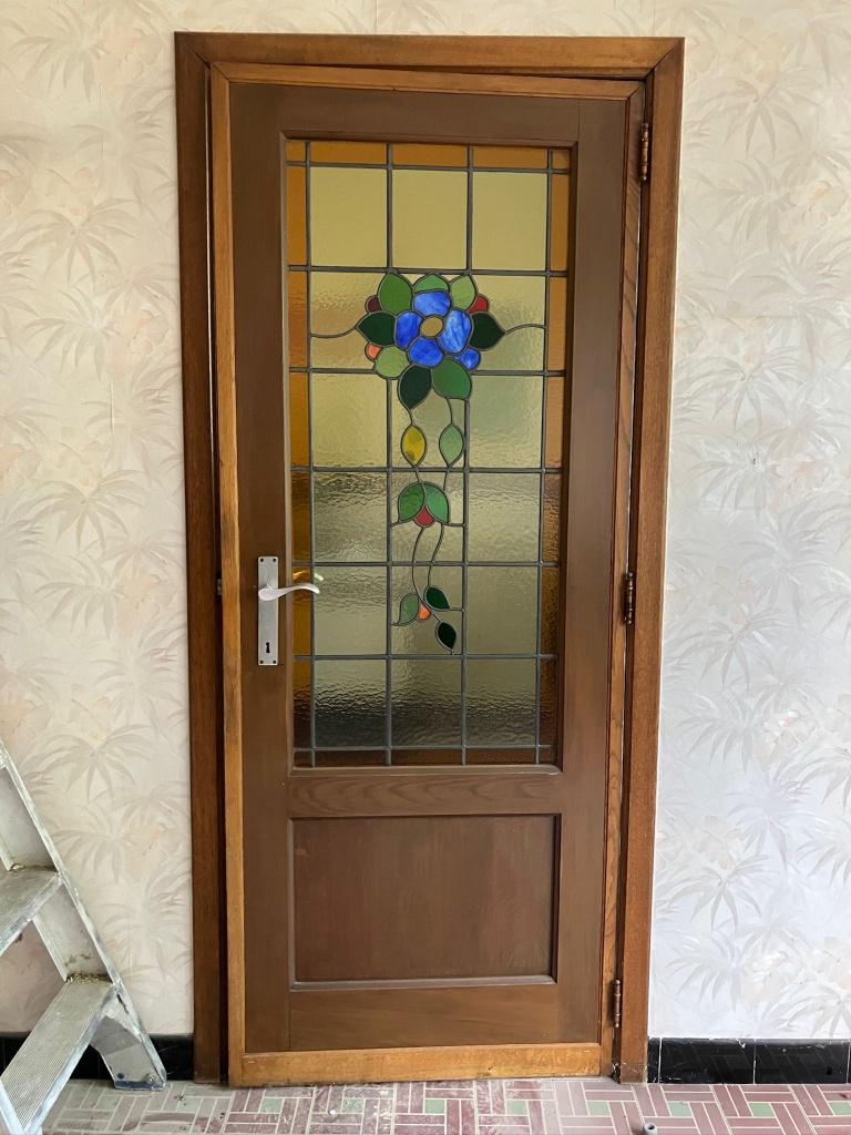 Porte vintage en bois avec vitrail — style art déco, Antiquités & Art, Enlèvement