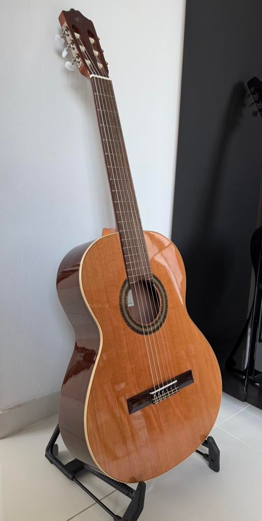 Cuenca 10 Klassieke Gitaar, Muziek en Instrumenten, Ophalen, Zo goed als nieuw, Klassieke of Spaanse gitaar, Met koffer