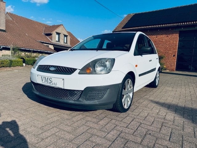 Ford Fiesta 1.3 Essence * Garantie * Euro4 *, 144 g/km, Achat, Garantie prolongée, Boîte manuelle