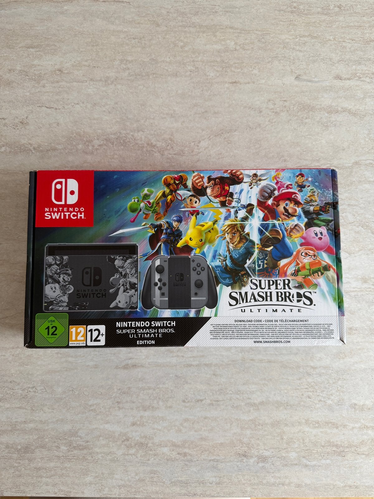 Nintendo Switch Super Smash Bros. Ultimate Set, Enlèvement, Utilisé, Avec 2 manettes, Switch Original