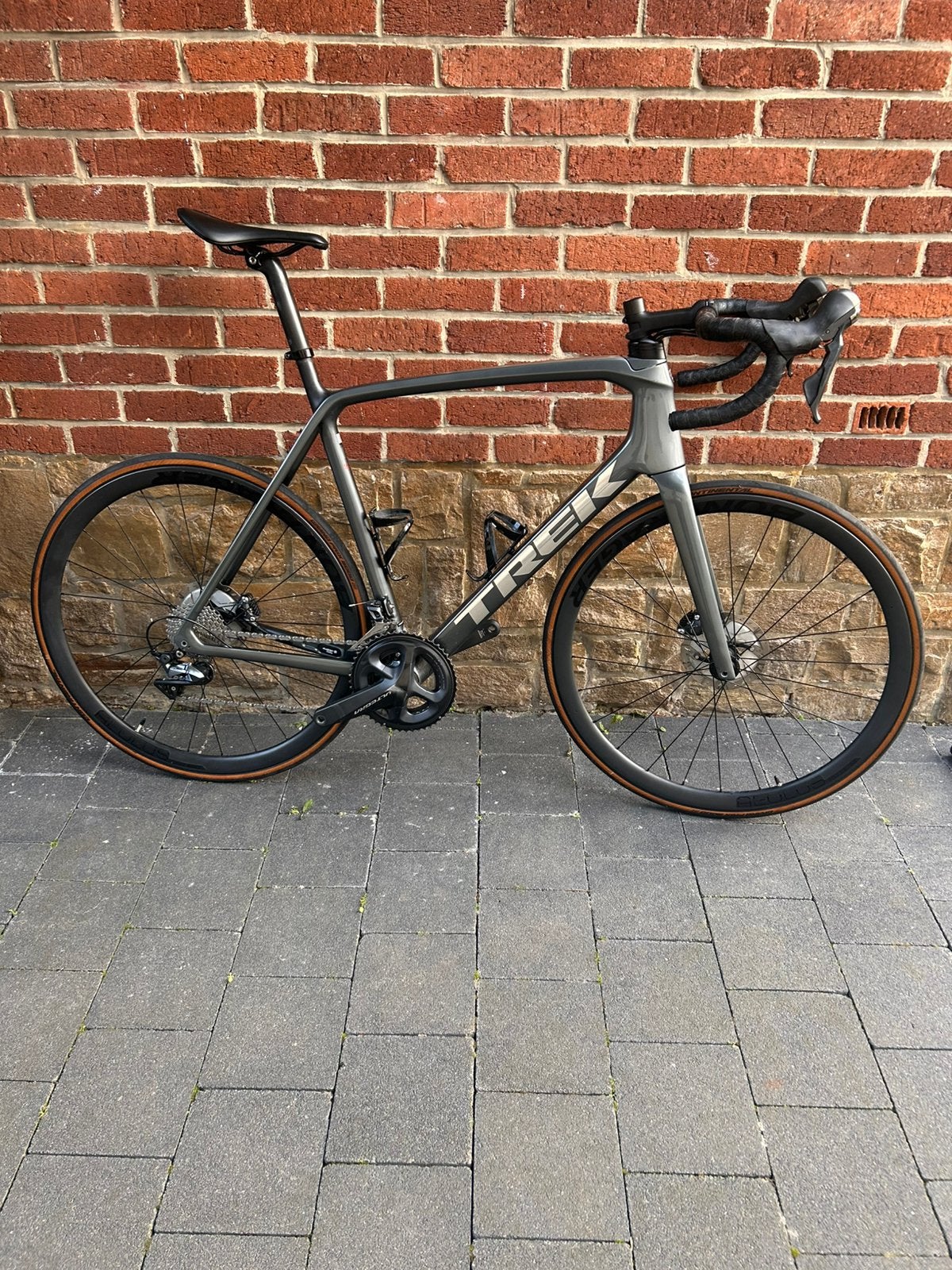 Trek Emonda SL6 disc Pro 2021 (met carbonnen wielen), Fietsen en Brommers, Fietsen | Racefietsen, Zo goed als nieuw, Carbon, Ophalen