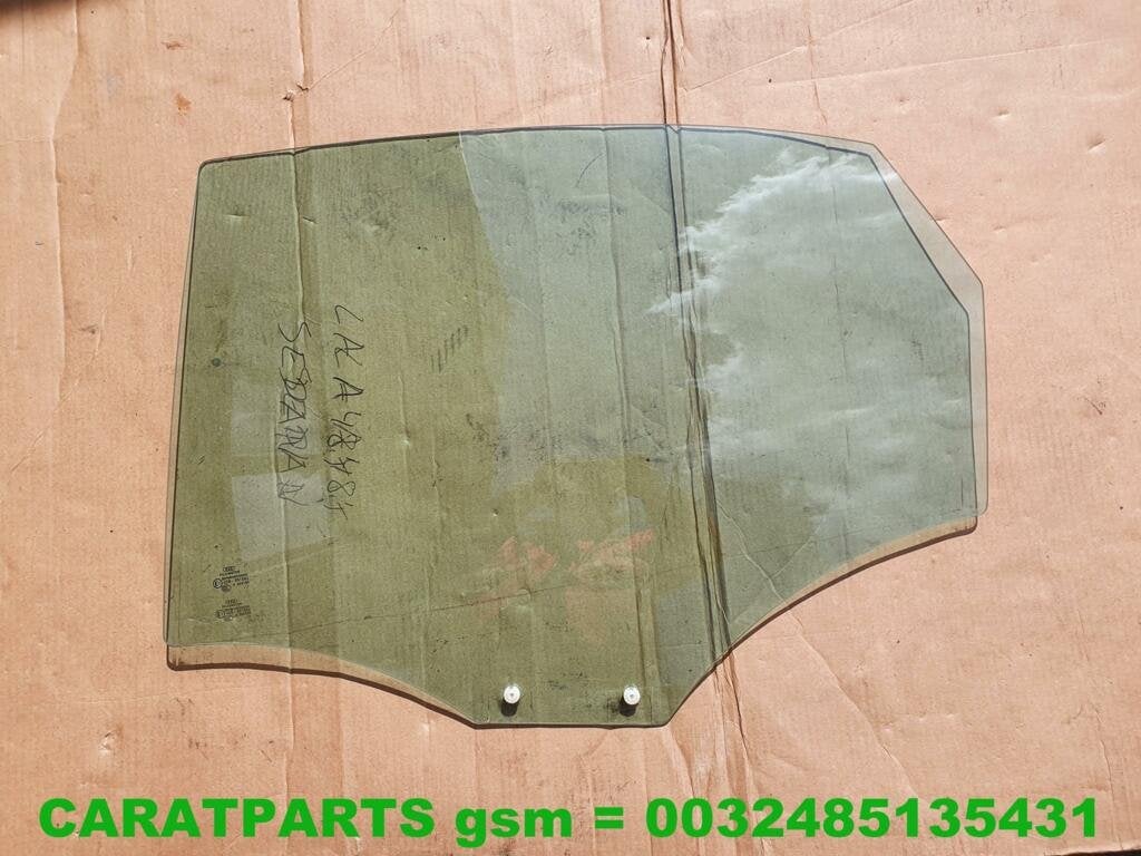 8K5845205E Fen tre de porte A4 a4 b8 fen tre a4 8k berline =, AUDI AG, Auto-Union-Strasse 1
85045  Ingolstadt, DE, Audi, Utilisé