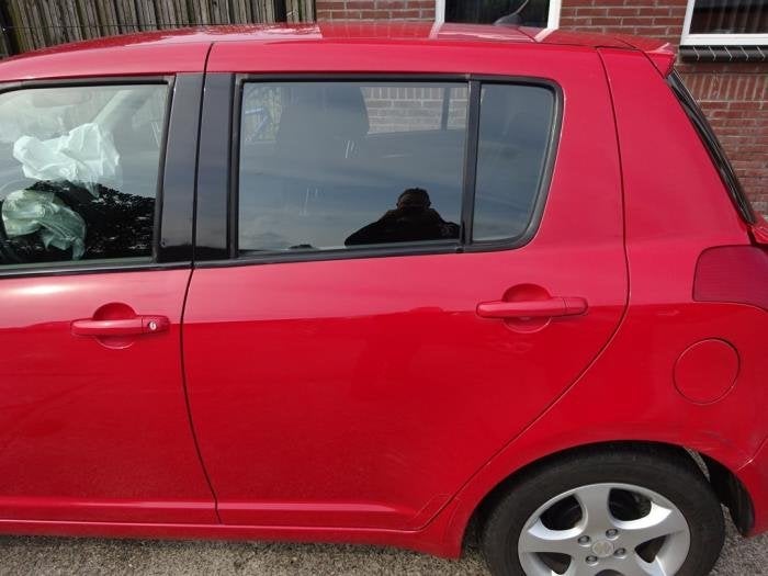 Portier 4Deurs links-achter van een Suzuki Swift (Z9T), Auto-onderdelen, Gebruikt, -, Deur, -