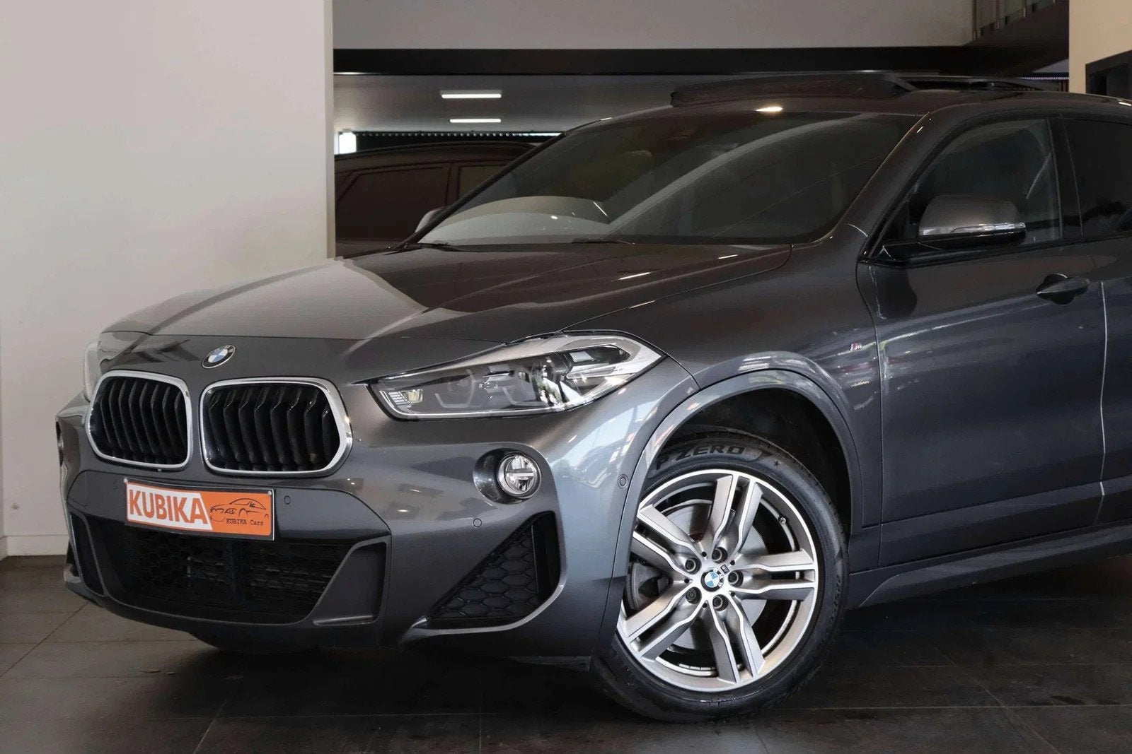BMW X2 X2 2.0iA sDrive20 OPF M-Pack Pano Navi ZetelV Garanti, Autos, BMW, Argent ou Gris, Euro 6, Entreprise, 1535 kg