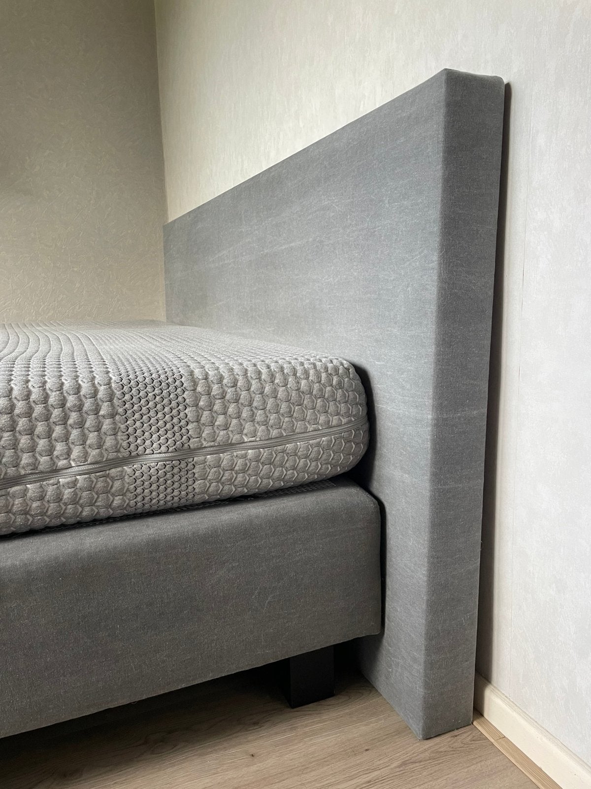 Boxspring grijze stof 200x220cm, Maison & Meubles, Autres dimensions, Gris, Enlèvement, Utilisé