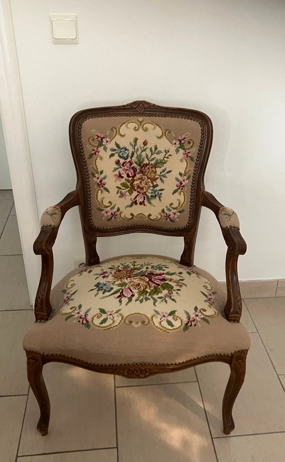 Beau fauteuil Louis XV vintage, Enlèvement