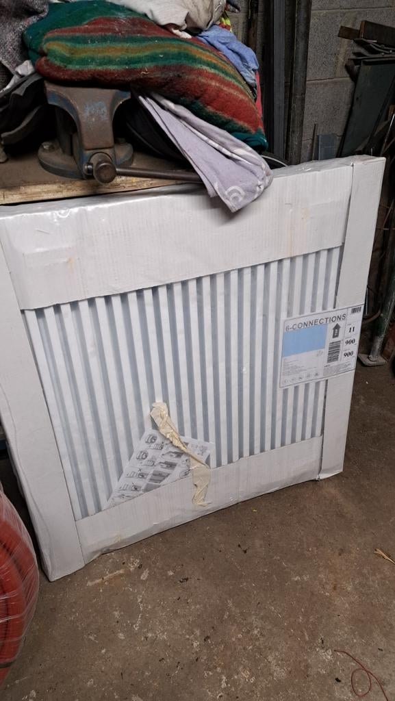 Radiator Type 11 – 900x900 mm – 6 aansluitingen, verwarming, Ophalen, Radiator