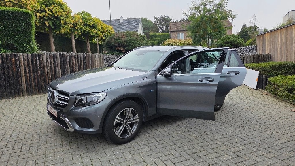 Mercedes-Benz GLC 350, Auto's, Automaat, Dealer onderhouden, 155 kW, Bi-Xenon koplampen