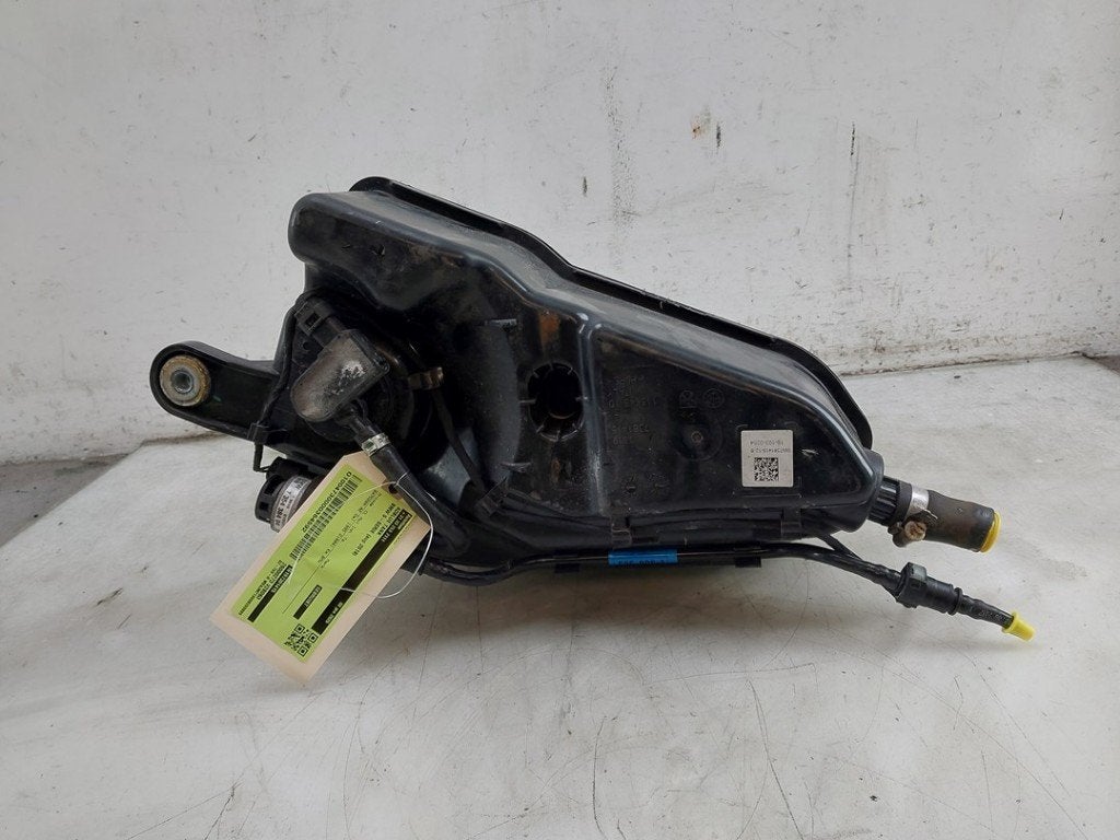 RESERVOIR ADBLUE BMW 5 serie Touring (G31) (01-2017/05-2022), Utilisé, BMW, Petuelring 130
80809  München, DE, Bayerische Motoren Werke AG