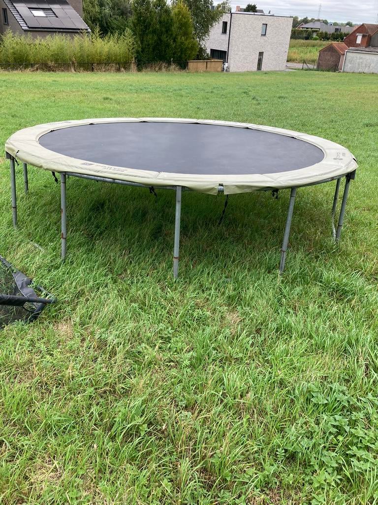 Trampoline, Enlèvement, Utilisé