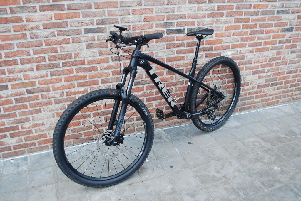 TREK ROSCOE 7 New 2025 taille L, Vélos & Vélomoteurs, Vélos | VTT & Mountainbikes, Comme neuf, Hommes, Trek, 53 à 57 cm, VTT semi-rigide