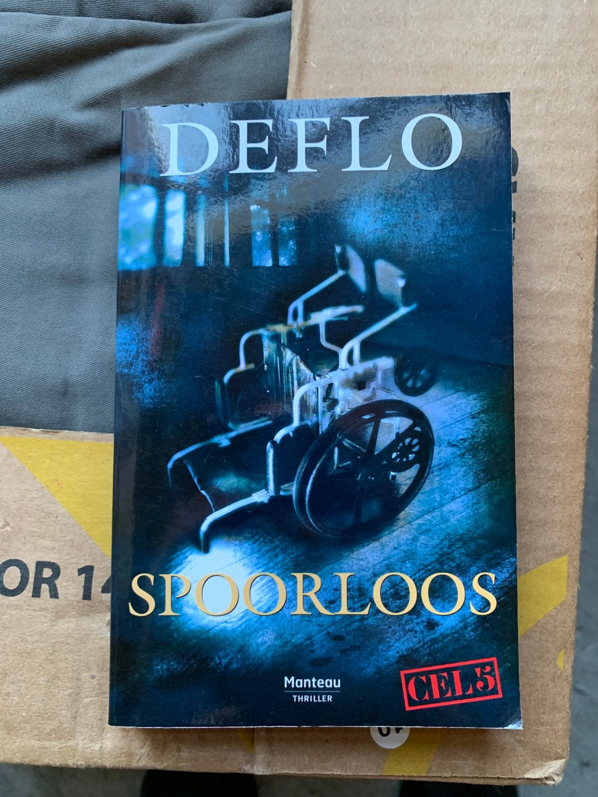 Deflo - Thrillerpocket spoorloos, Boeken, Ophalen of Verzenden, Deflo