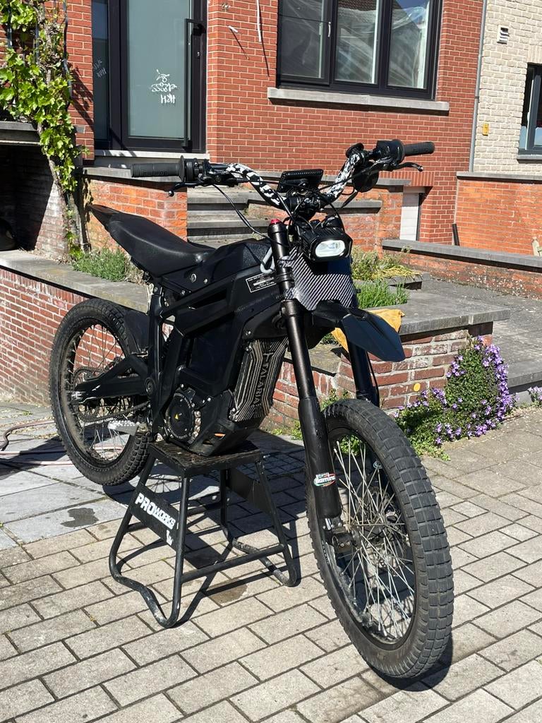 Talaria Sting, Fietsen en Brommers, Ophalen, Zo goed als nieuw
