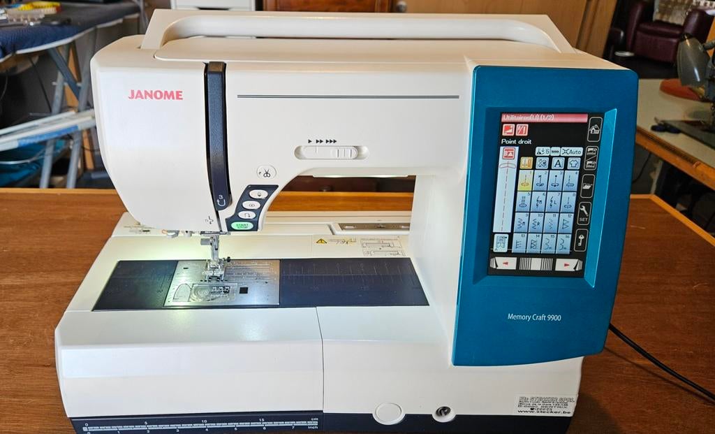 Machine à coudre et à broder Janome Memory Craft 9900, Hobby en Vrije tijd, Naaimachines en Toebehoren, Naaimachine, Janome, Ophalen