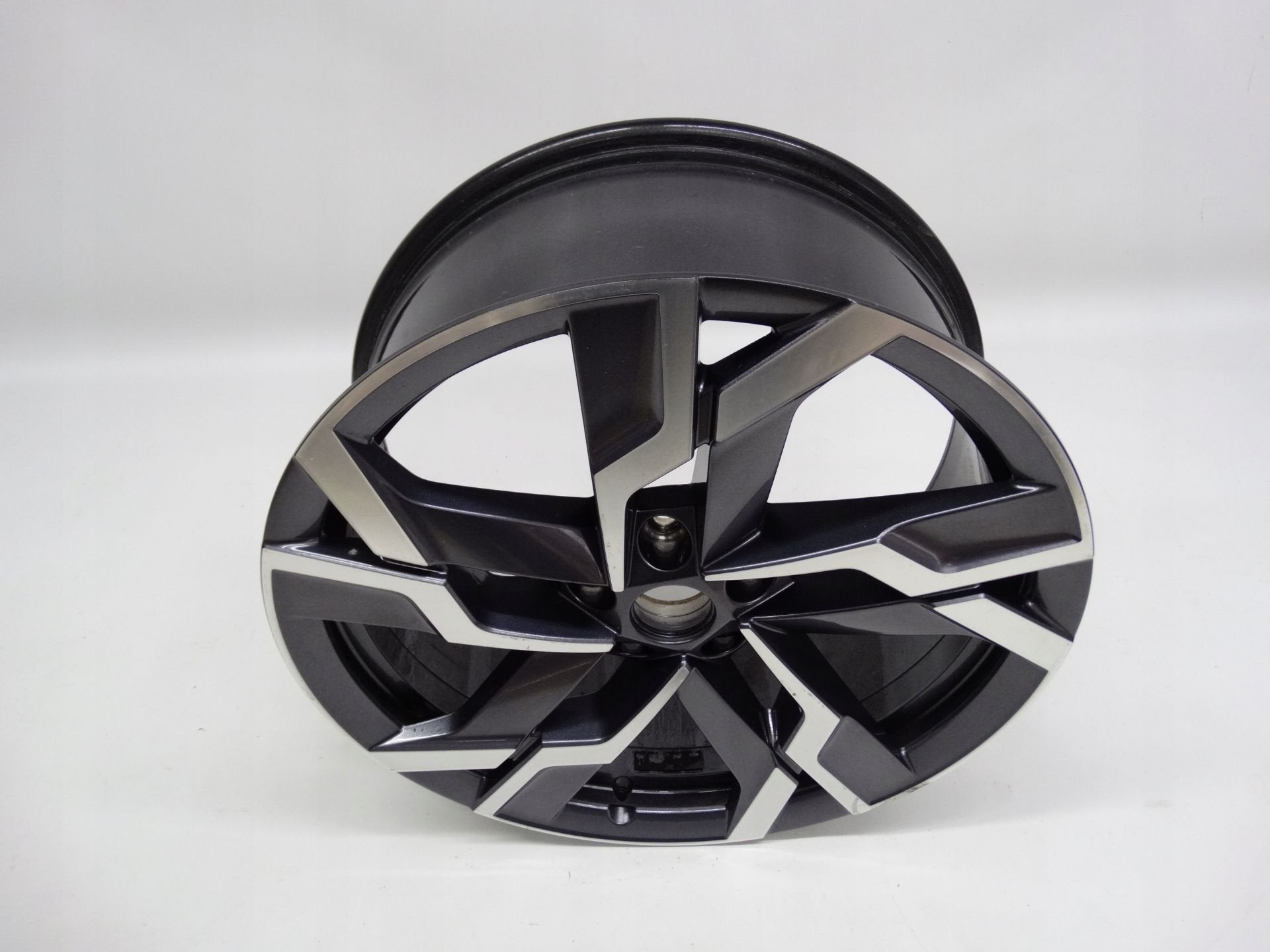 Pi ces d tach es pour Skoda Karoq 57A601025AF, Autos : Pièces & Accessoires, Infoline@skoda-auto.cz, Tr. Vaclava Klementa 869
293 01  Mlada Boleslav, CZ