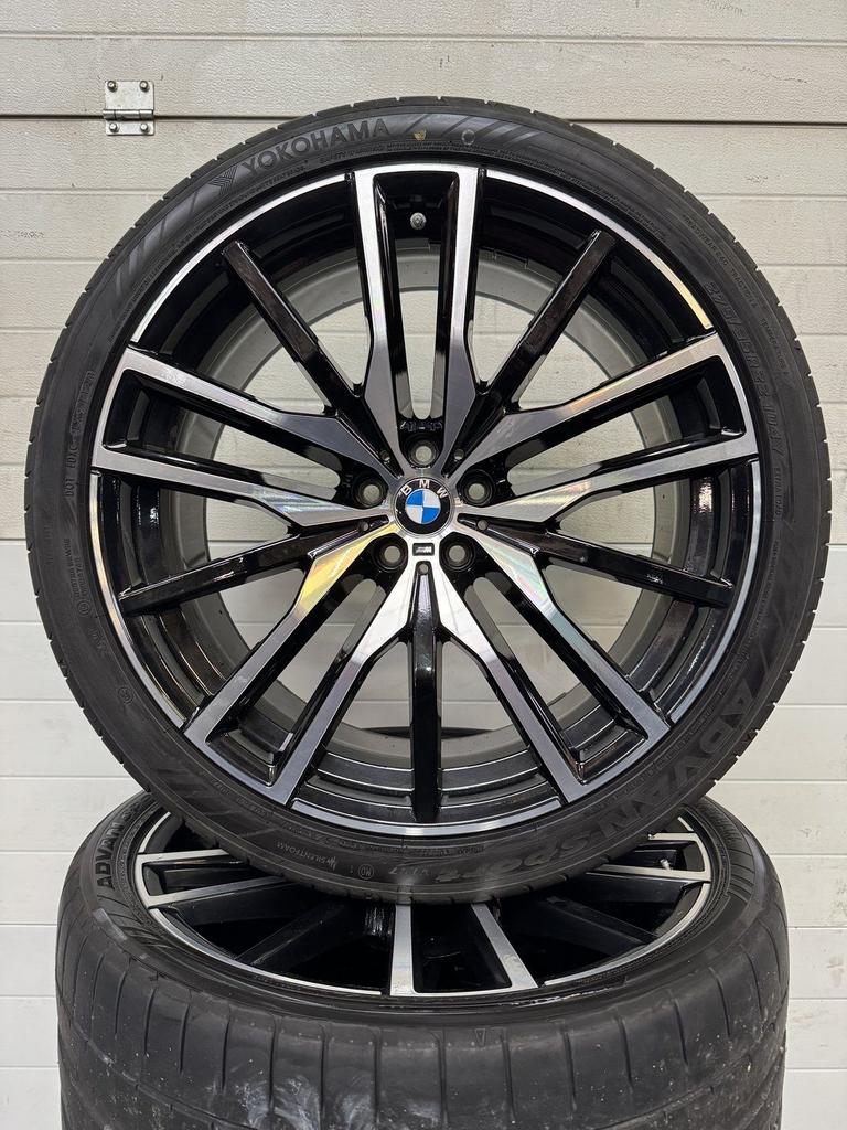 DEMO 22’’ BMW X5 X6 G05 G06 VELGEN ZOMERBANDEN ORIG SET TPMS, Pneus et Jantes, Véhicule de tourisme, -, Autres dimensions