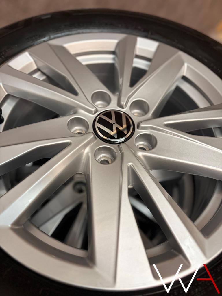 16'' Volkswagen Touran 5TA Karlstad velgen DEMO BTW Orig., Auto-onderdelen, Banden en Velgen, Gebruikt, -, Banden en Velgen, Zomerbanden