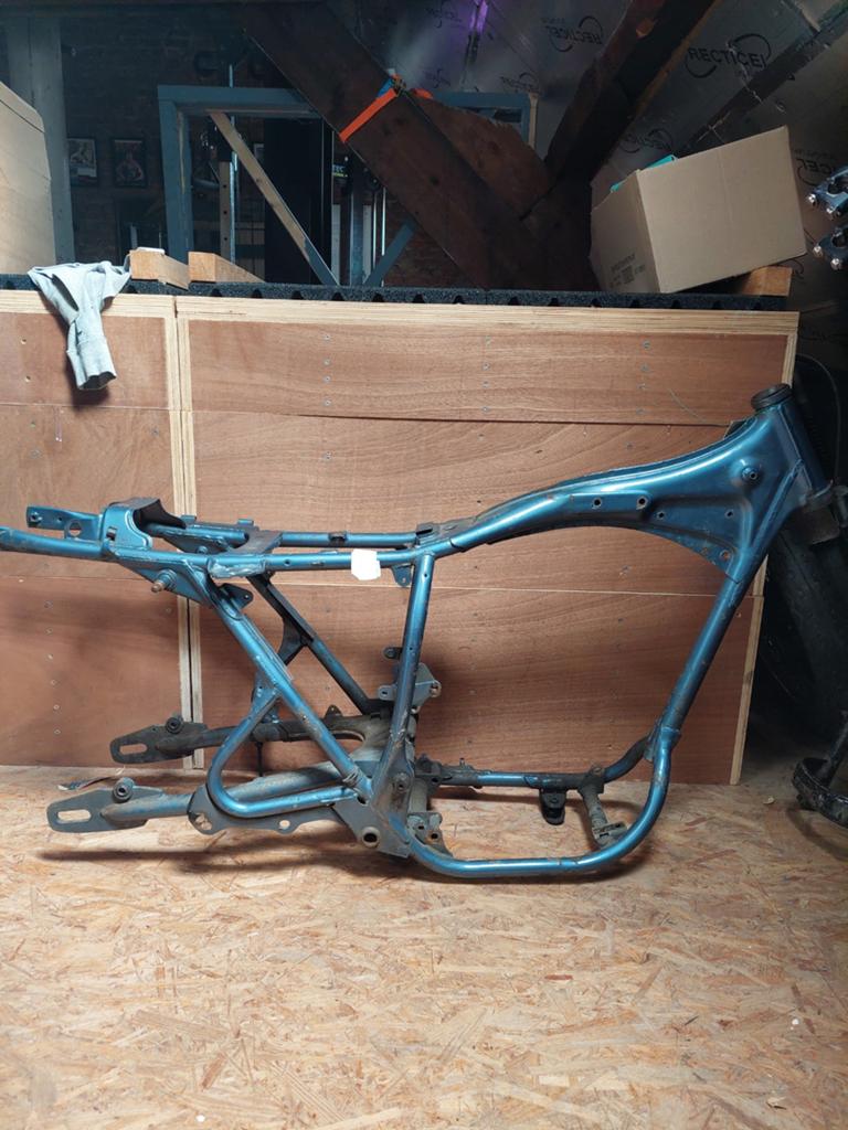 Honda CJ250 kader / frame met papieren, Particulier