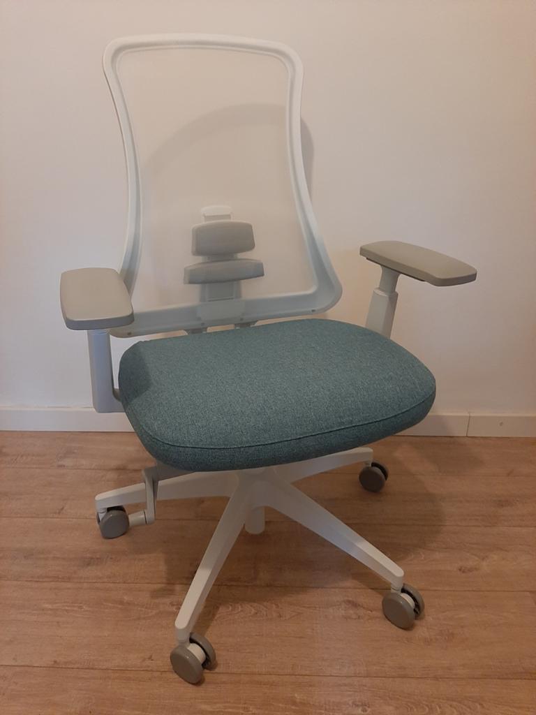 Ergonomische bureaustoel te koop - volledig nieuw, Huis en Inrichting, Bureaustoelen, Bureaustoel, Ophalen