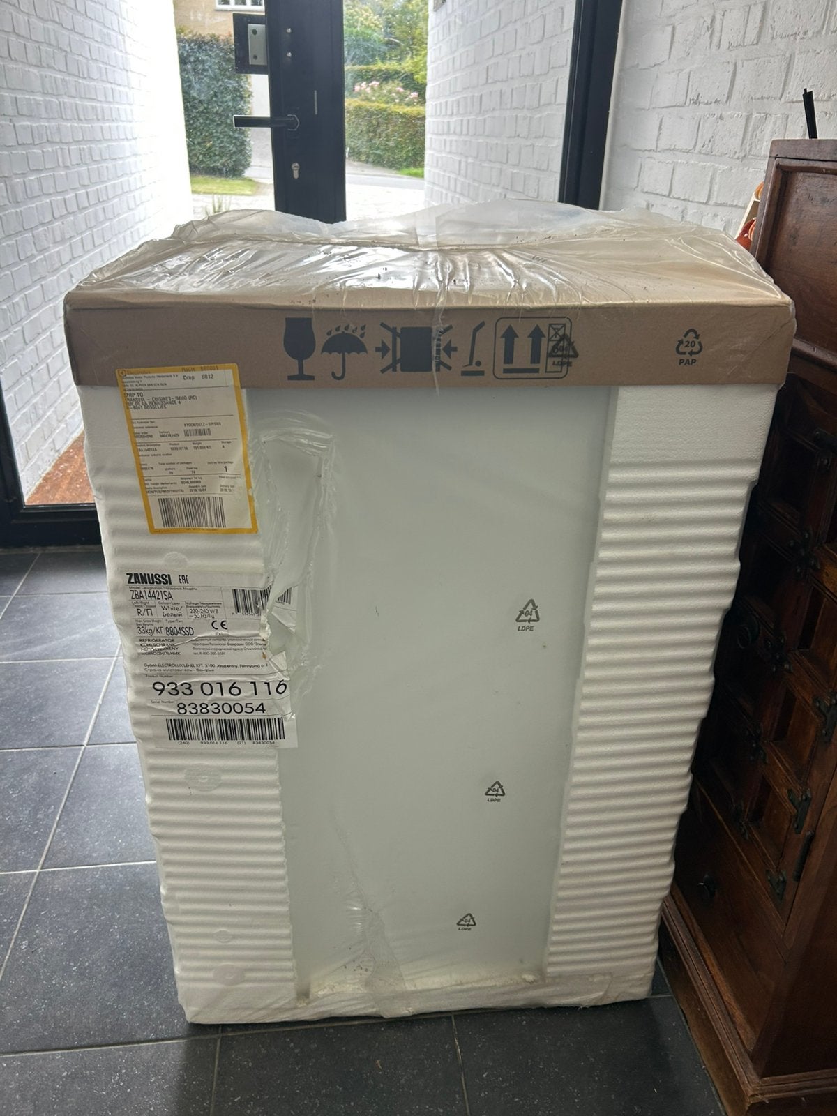 Réfrigérateur encastrable Zanussi ZBA14421SA 88 cm – neuf