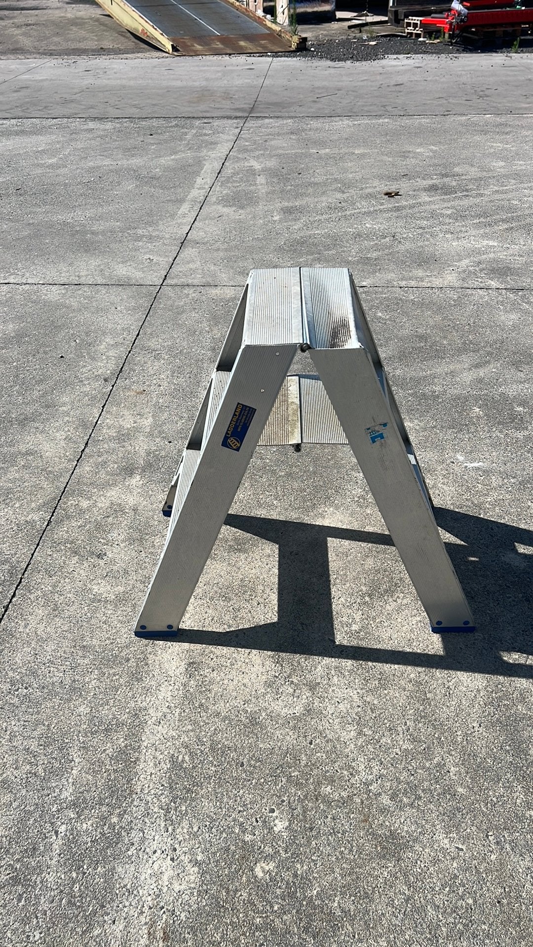 Trapladder te koop, Doe-het-zelf en Bouw, Ladders en Trappen, Ophalen, Zo goed als nieuw