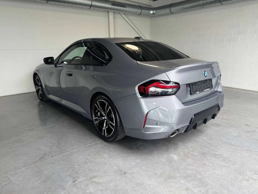 BMW 2 Serie 218 Coupé 218iA - M-Pakket - Camera - HIFI - AC, Auto's, BMW, Automaat, Stof, Gebruikt, Zwart