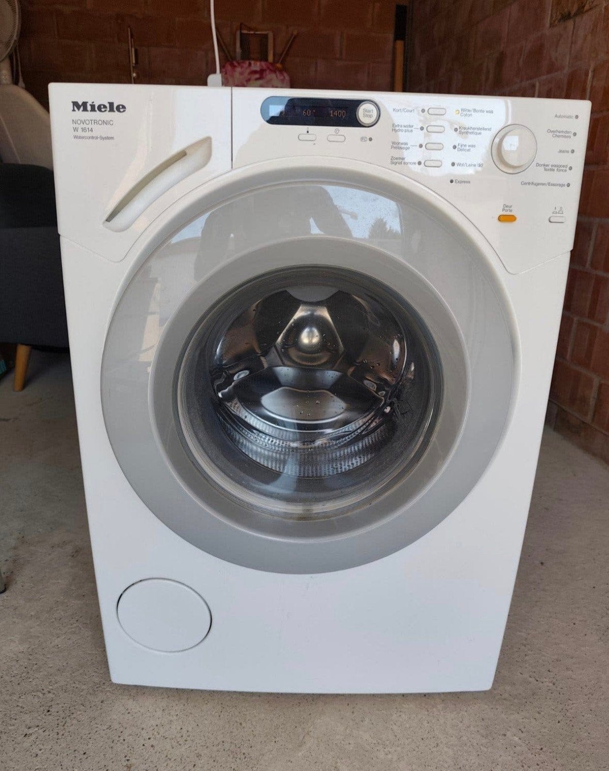 MIELE WASMACHINE W1514, 1200 à 1600 tours, 6 à 8 kg, Reconditionné, Programme court