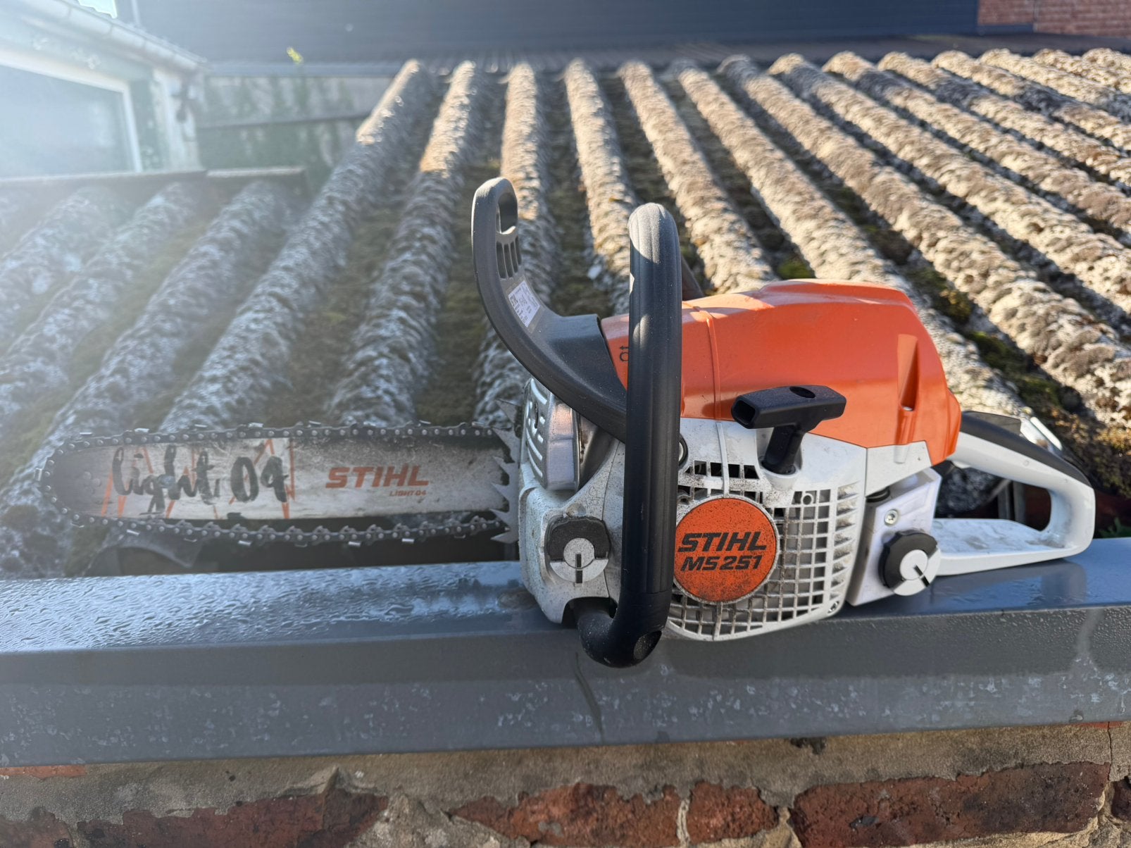 Stihl MS251, Enlèvement, Neuf, Essence