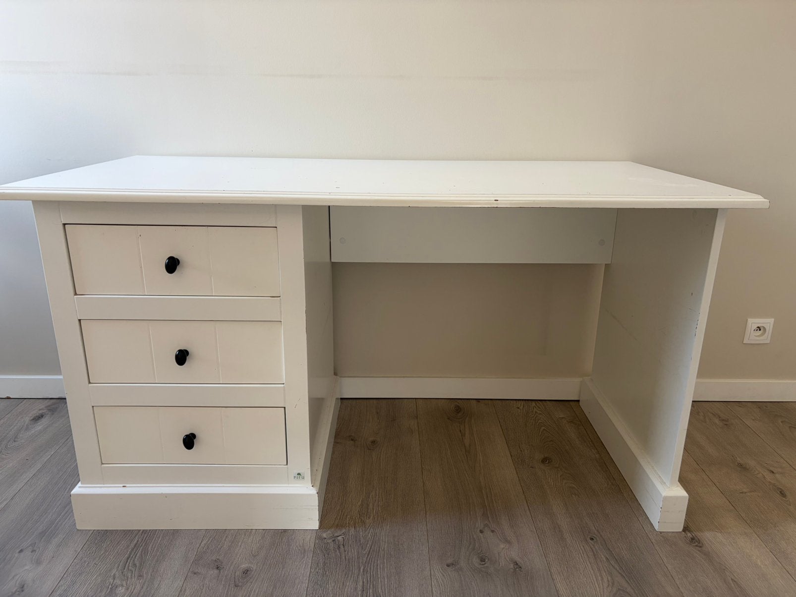 Bureau PIFU, Ophalen, Opbergruimte, Gebruikt, Hout