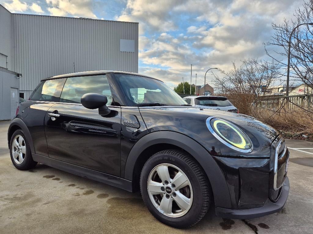 MINI Cooper 1.5iA // AUTOM. // 136PK // 90.983 KM // 2022 !!, Stof, Euro 6, Zwart, Bedrijf
