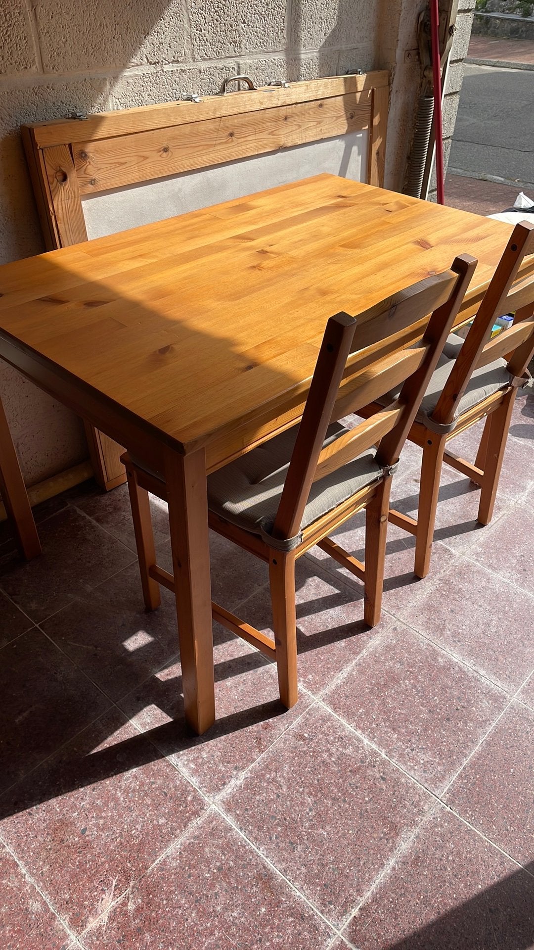 Table Ikea avec 4 chaises, Maison & Meubles, Enlèvement, Utilisé