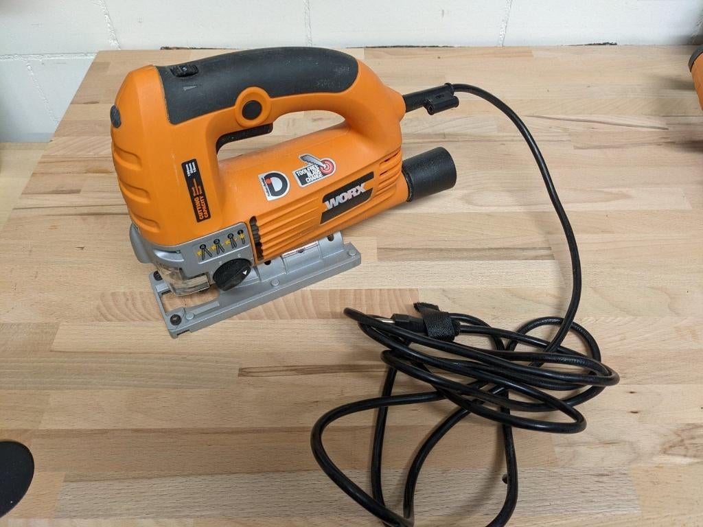 Scie sauteuse WORX WX65JSL, Bricolage & Construction, Outillage | Scies mécaniques, Neuf, 600 à 1200 watts, WORX, 30 à 70 mm