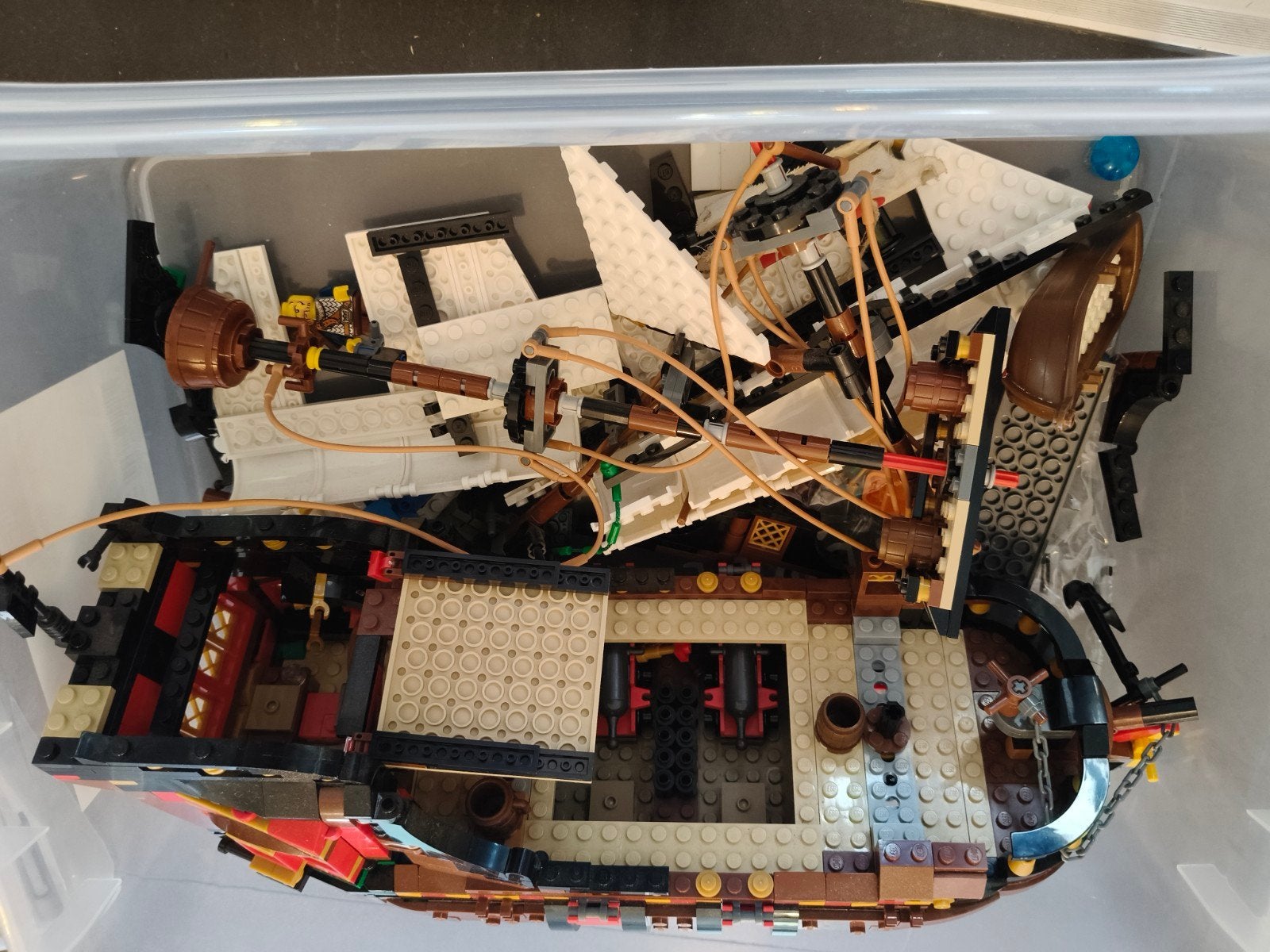 Lego piraten schip, Ophalen