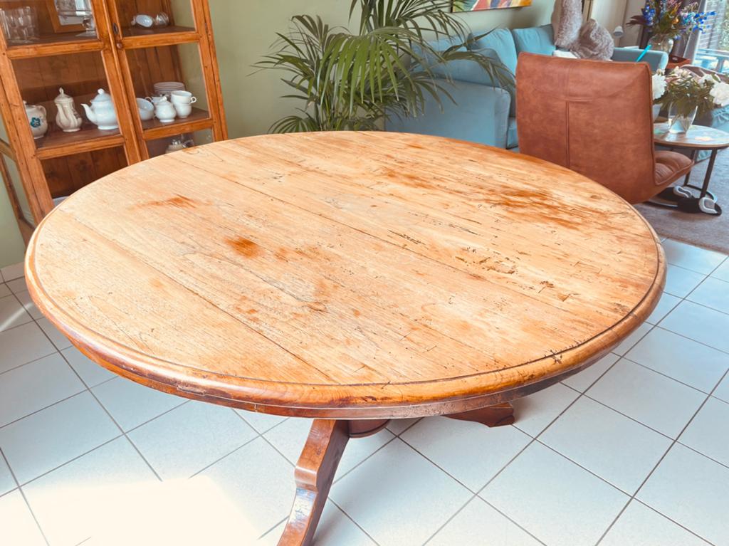 Robuuste vintage eikenhouten tafel., Maison & Meubles, Tables | Tables de salon, Klassiek/vintage, 150 à 200 cm, Rond, 150 à 200 cm