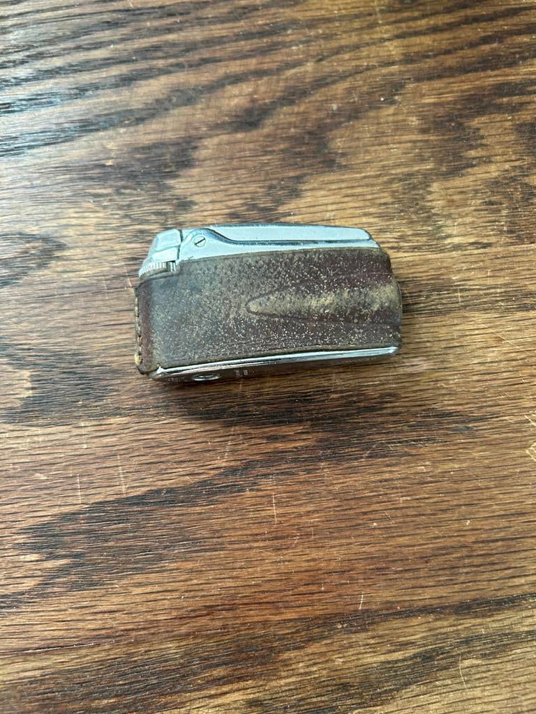 Briquet Ronson Varaflame, Enlèvement, Briquet
