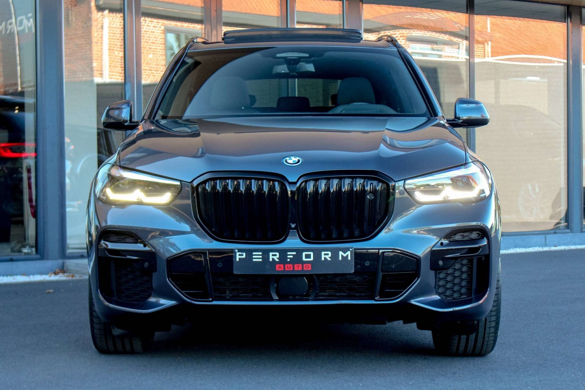 BMW X5 45e*HYBRID*NIGHT VISION*FULL OPTION*, Autos, BMW, Achat, Entreprise, Entretenue par le concessionnaire, Noir