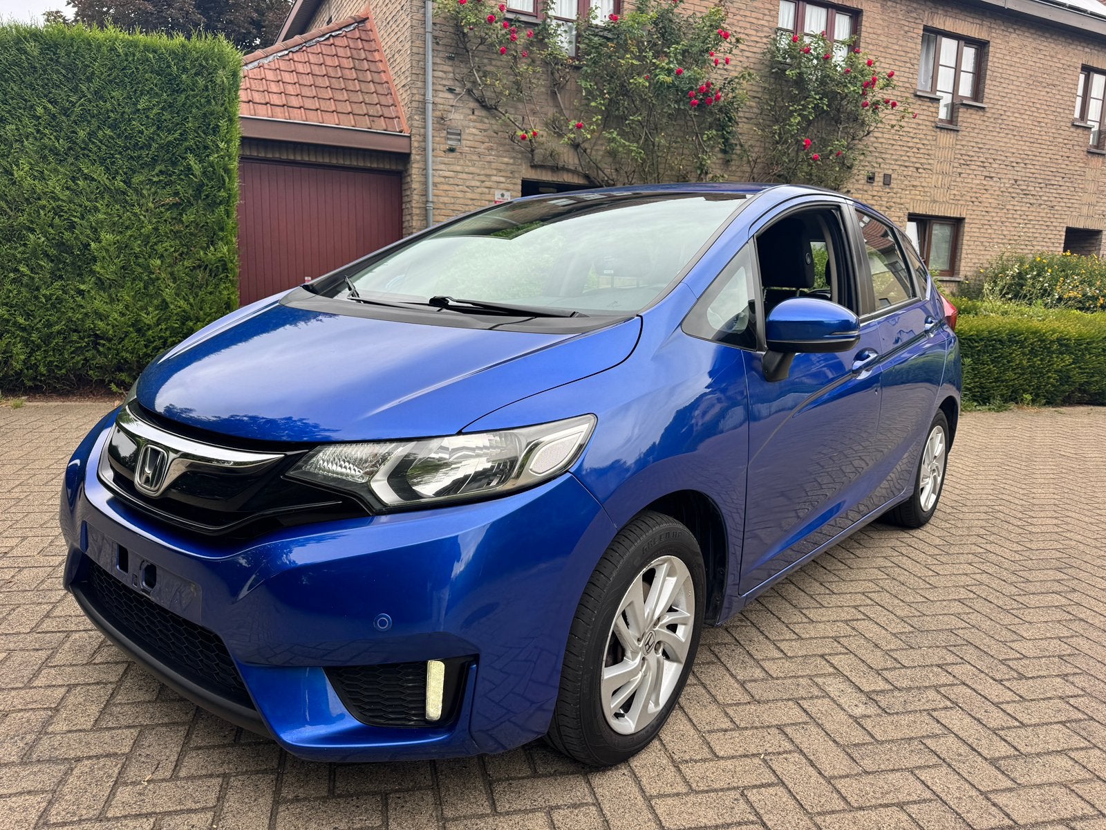 Honda Jazz 2017 1.3i-VTEC 107000km CLIM DIGITALE, 75 kW, Achat, Boîte manuelle, Noir