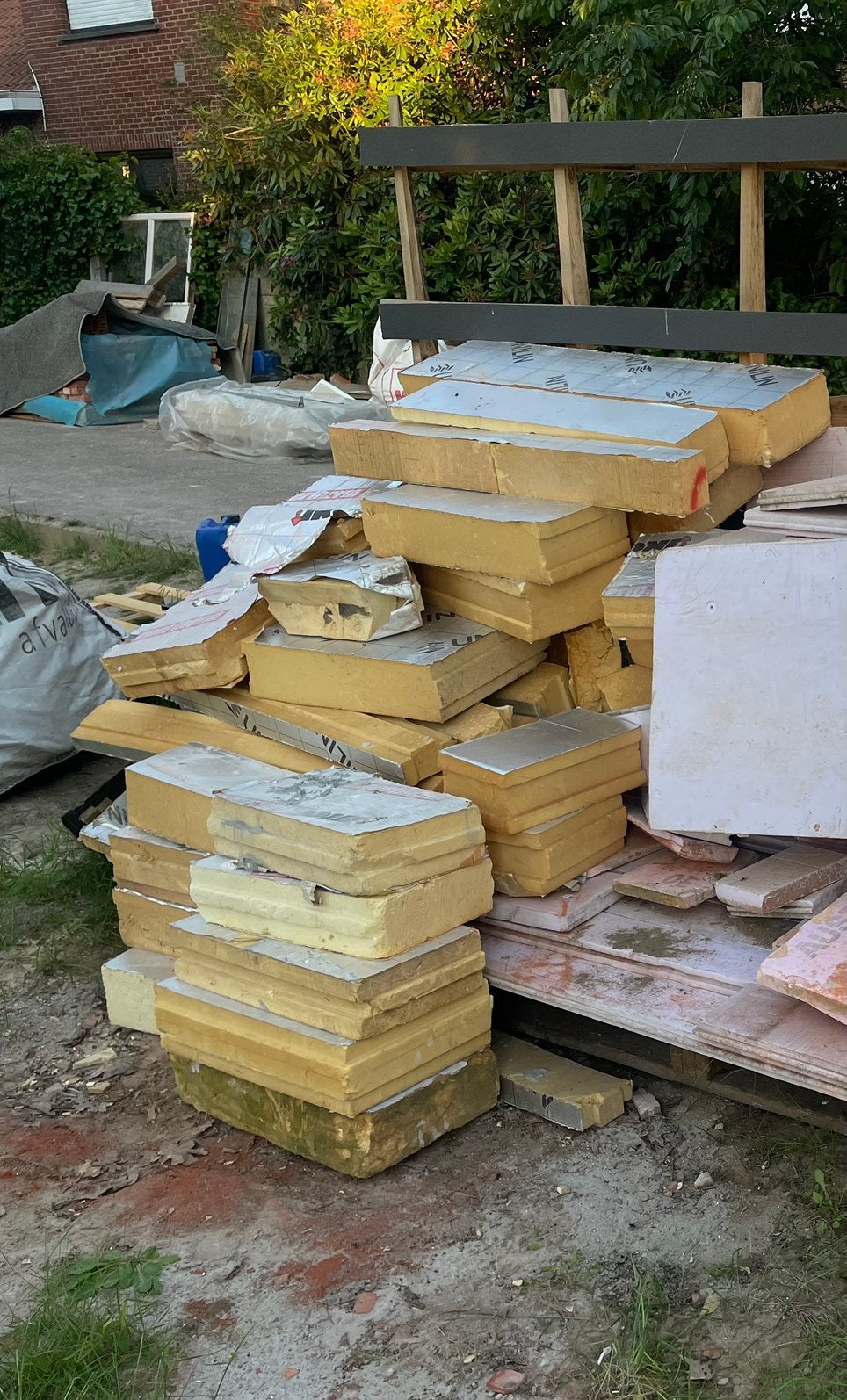 Isolatie reststukken pir 12 en 14cm en pallet gratis, Isolation de toiture, Enlèvement, Utilisé, Mousse rigide (PIR)