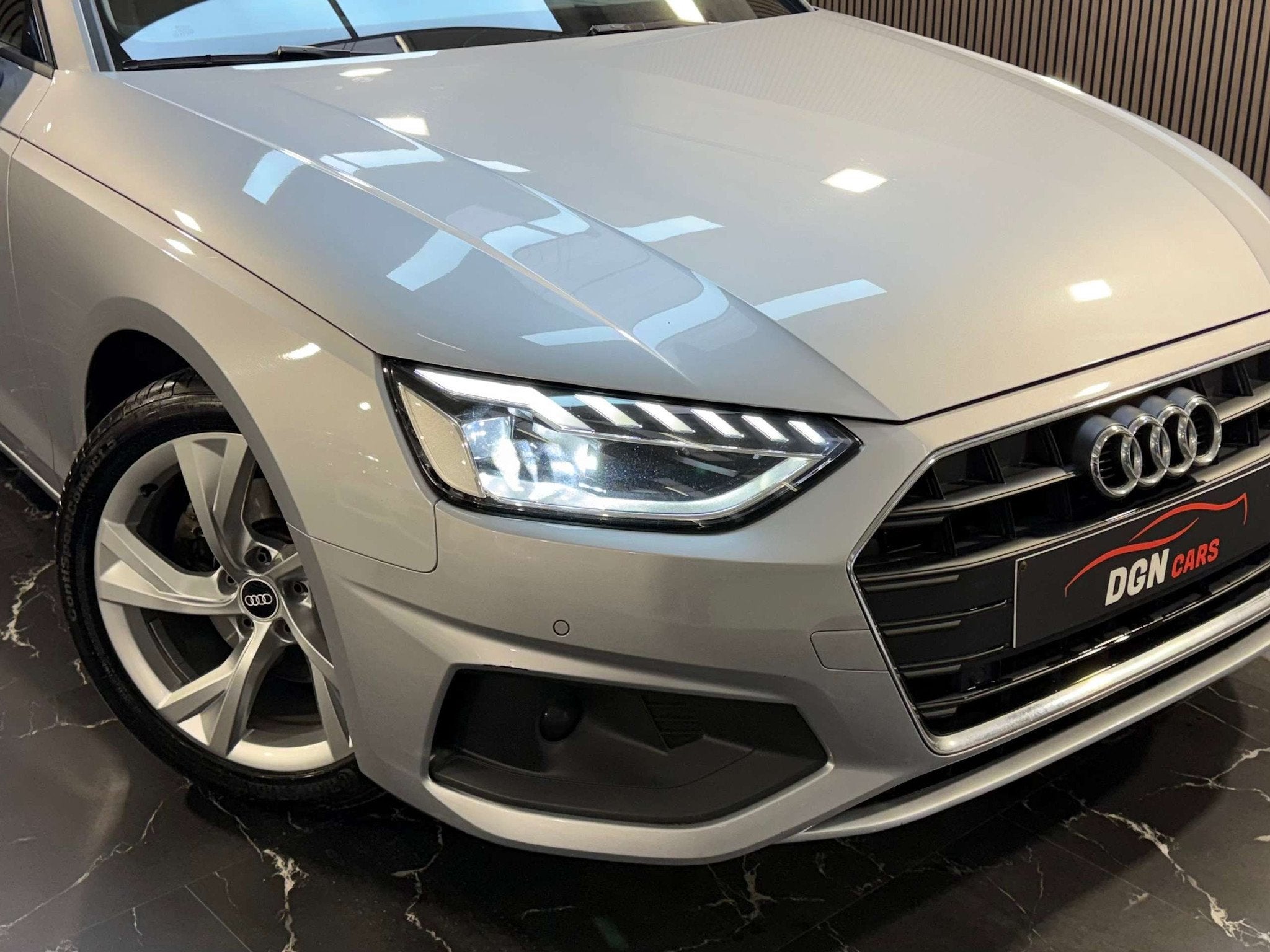 Audi A4 A4 Avant 30 TDi Business Edition S tronic (EU6AP), Auto's, Audi, Gebruikt, 4 cilinders, https://public.car-pass.be/vhr/4a8fb3a6-42b1-4993-9a5f-5415baa4cd66