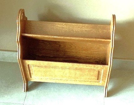 Krantenrekje, Huis en Inrichting, Ophalen, Gebruikt, Hout, Met handvat