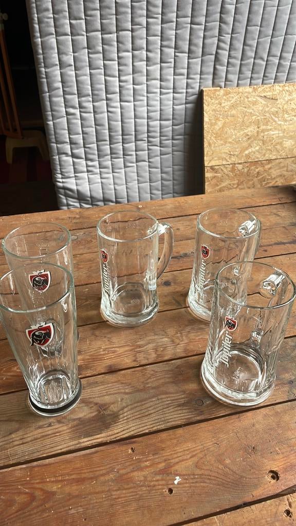 5 verres Jupiler Tauro 33cc et 0,5l avec poignée, Enlèvement, Neuf, Verre à bière