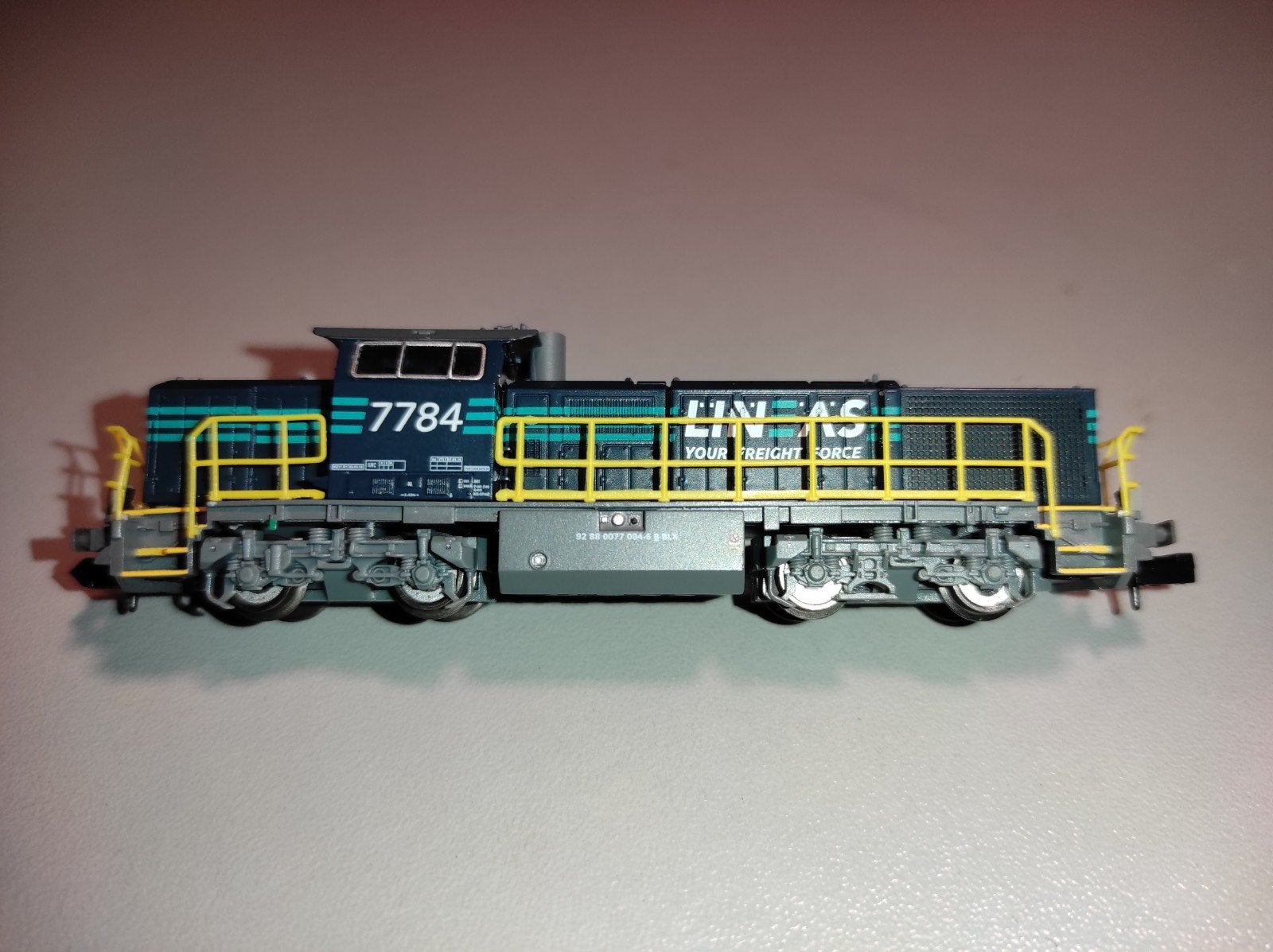 Loco HLD7784 Hobbytrain LINEAS échelle N, Hobby en Vrije tijd, Ophalen of Verzenden, Analoog