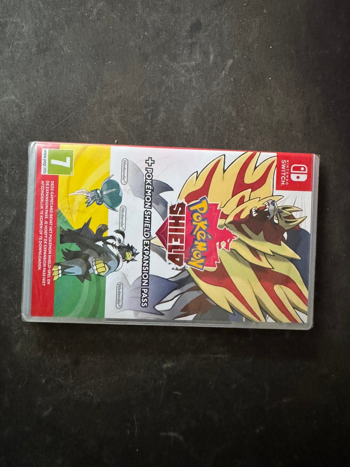 Pokemon shield with dlc sealed, Enlèvement ou Envoi, Neuf