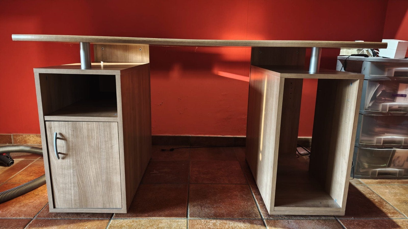 Bureau informatique / de travail 
Dimension, Maison & Meubles, Moins de 100 cm, Comme neuf, 100 à 150 cm, Enlèvement
